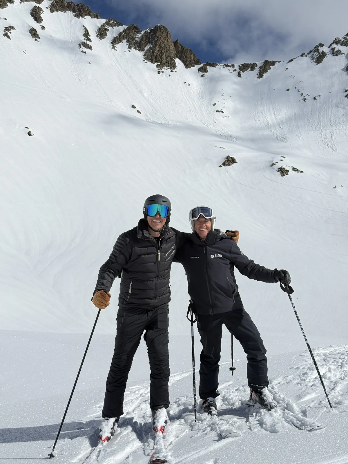 private ski lesson with instructor and student on the slopes in Baqueira Beret — Alpine Ski Academy