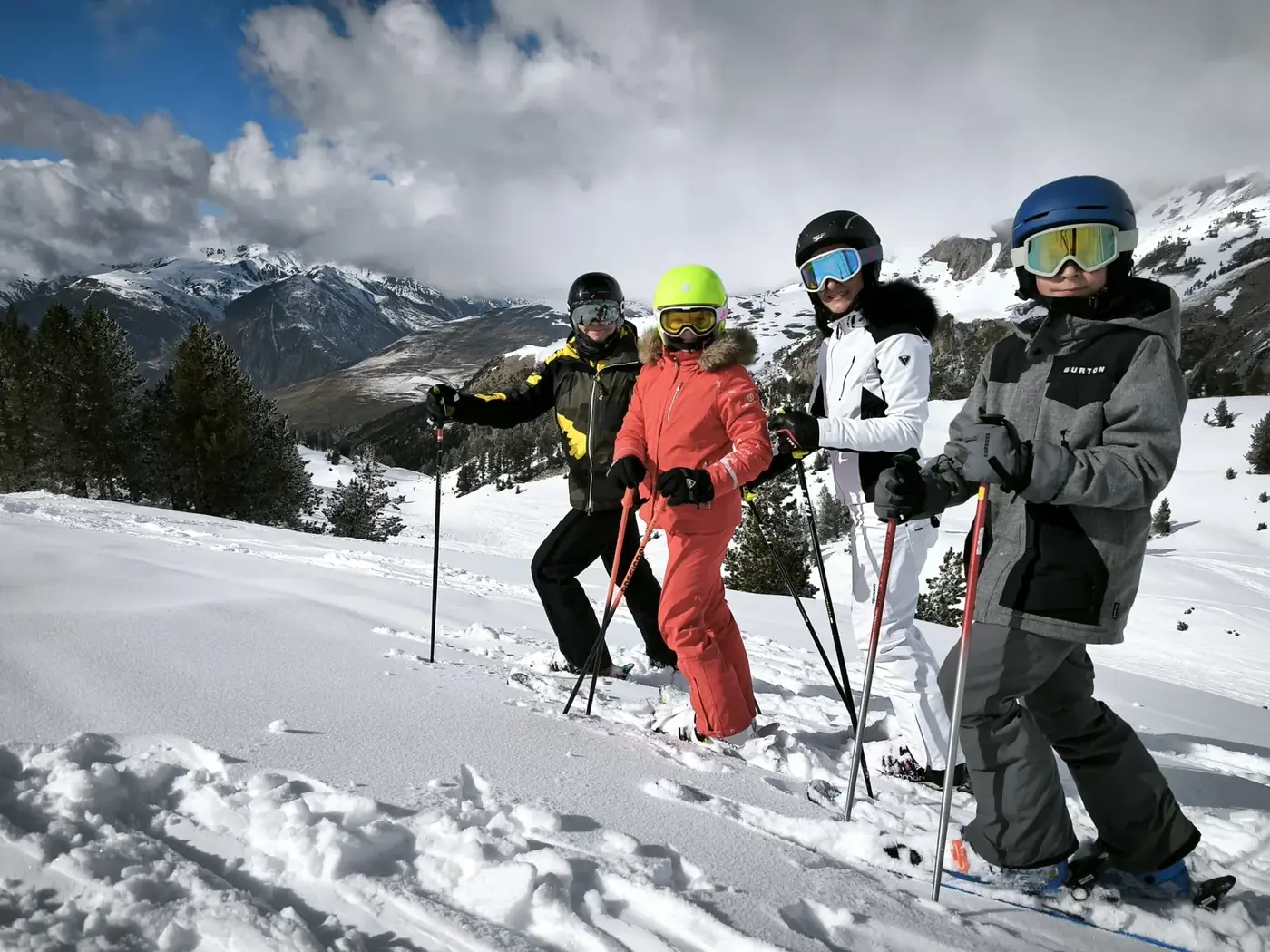 Private Ski Lessons for Families in Baqueira